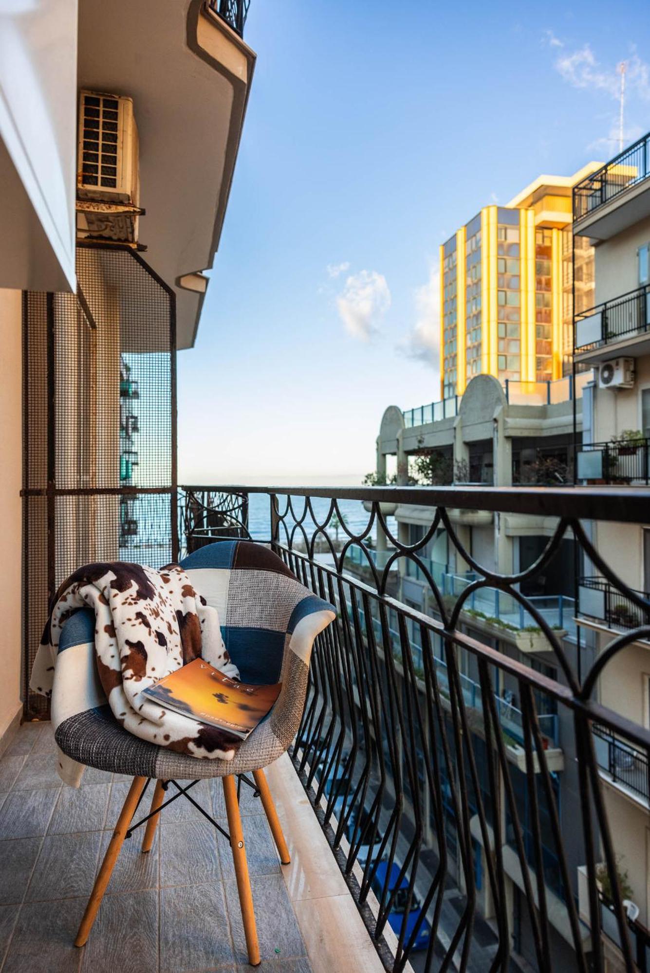 Apartamento Casa Dei Visionari - Mare Bari Exterior foto