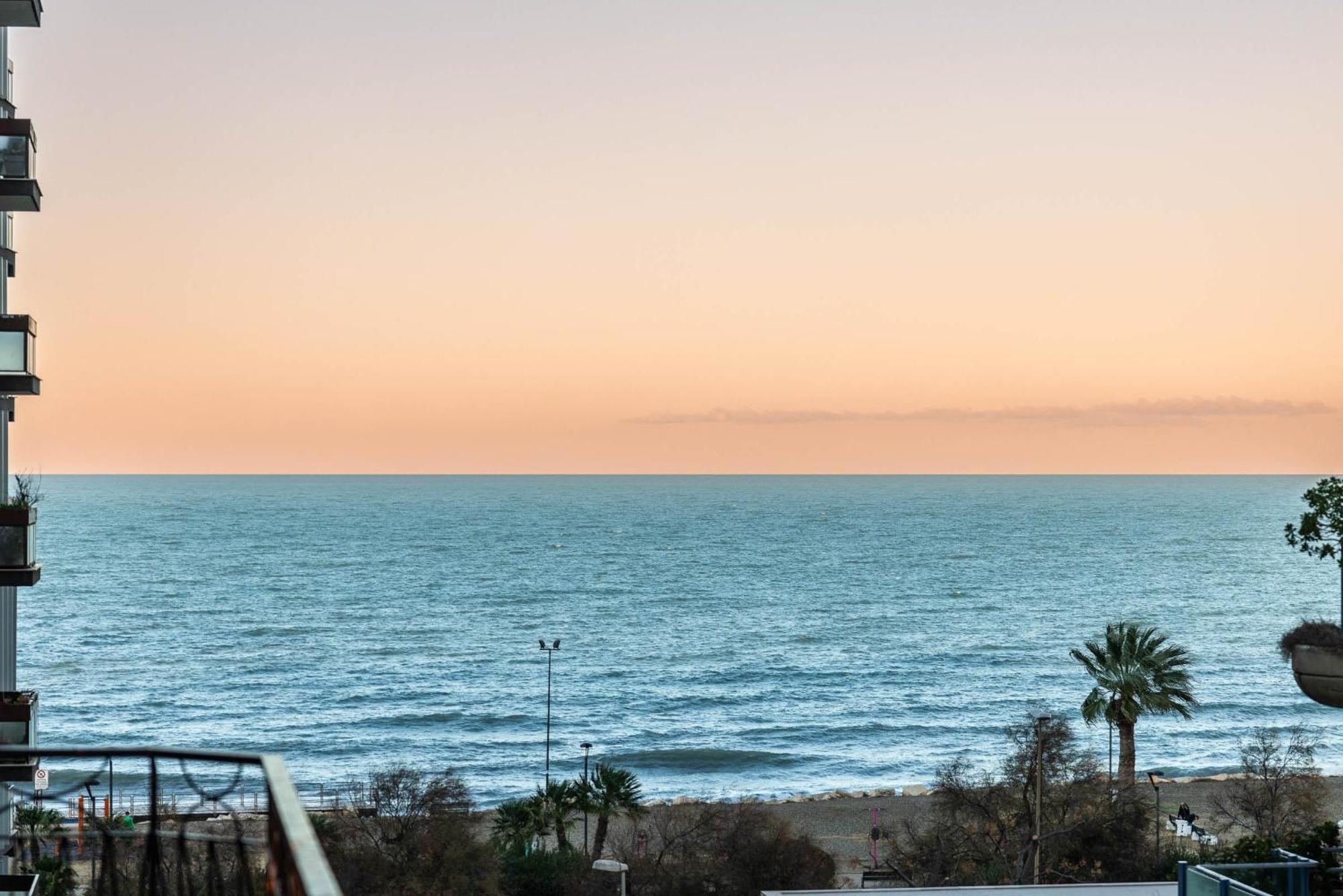Apartamento Casa Dei Visionari - Mare Bari Exterior foto