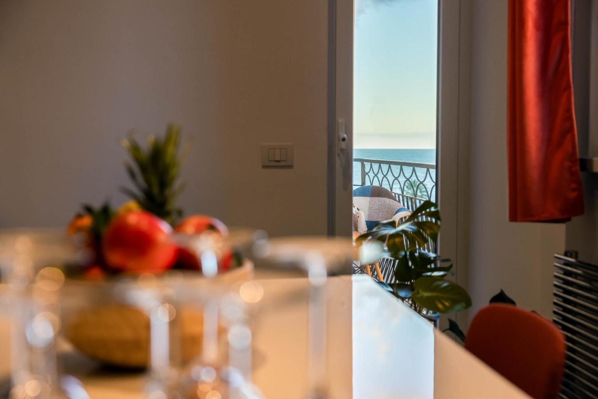 Apartamento Casa Dei Visionari - Mare Bari Exterior foto