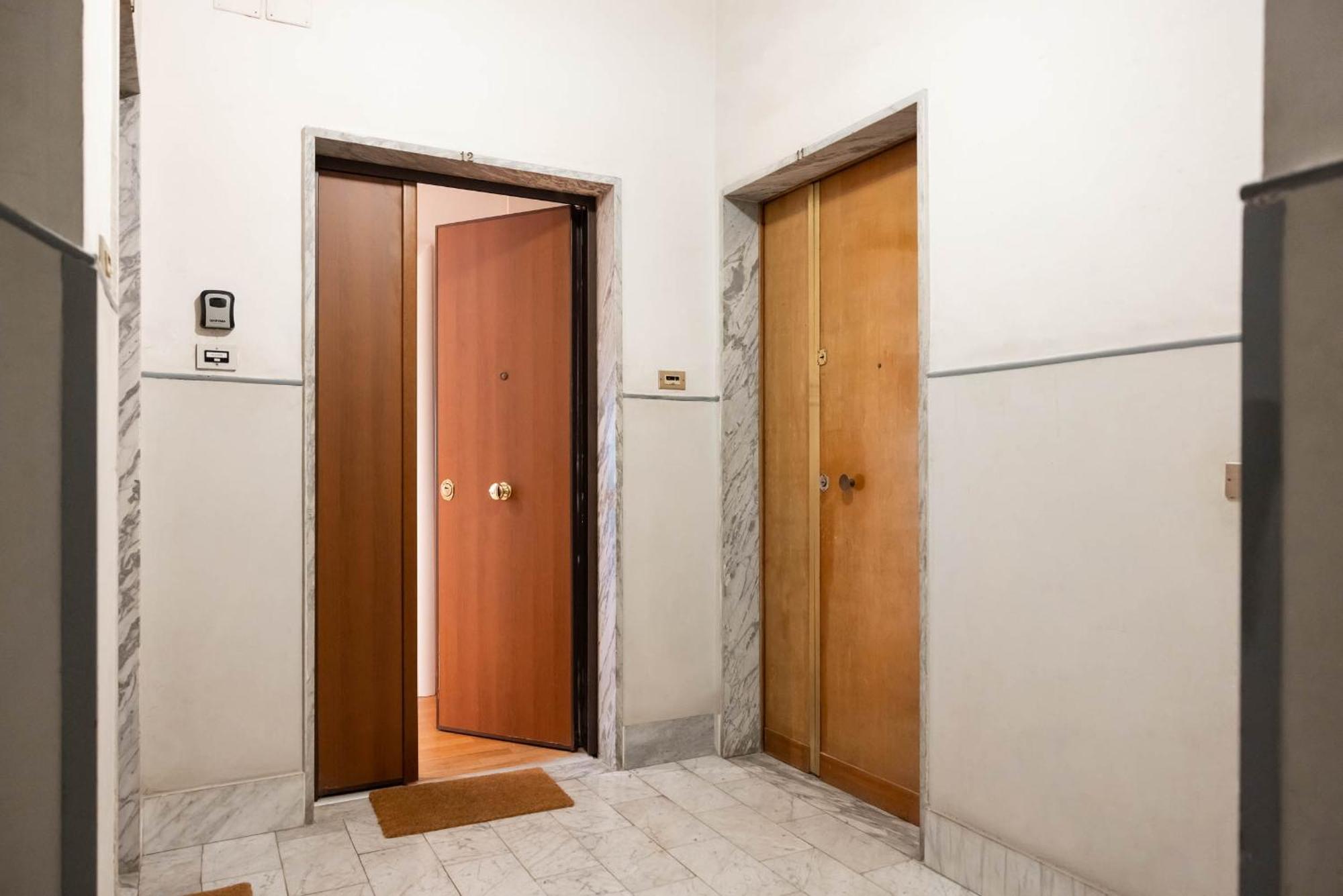 Apartamento Casa Dei Visionari - Mare Bari Exterior foto